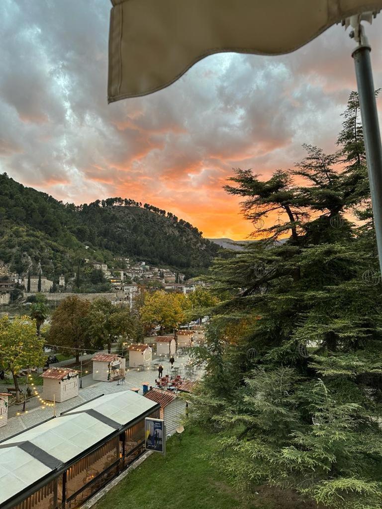 Magda Studio In Berat Center Exterior foto